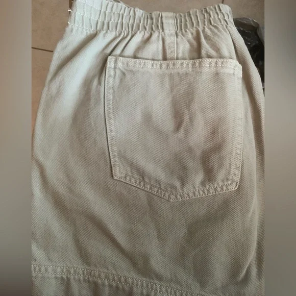 NWT Women’s Universal Thread khaki green denim romper Jumpsuit Drawstring Waist - Picture 5 of 6